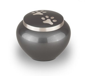 Urnas de acero y latón